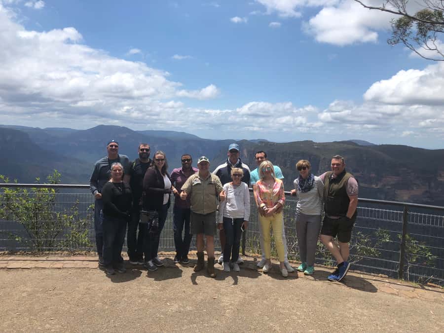 #1 Blue Mountains Tour Scenic World Waterfalls Wildlife Park - First views of the Blue Mountains and Jamison Valley