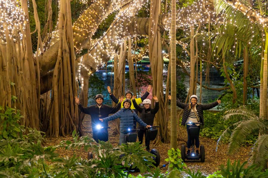 2.5 Hour Brisbane: Sightseeing Tours - Morning & Night - The City Botanic Gardens and Kangaroo Point Cliffs
