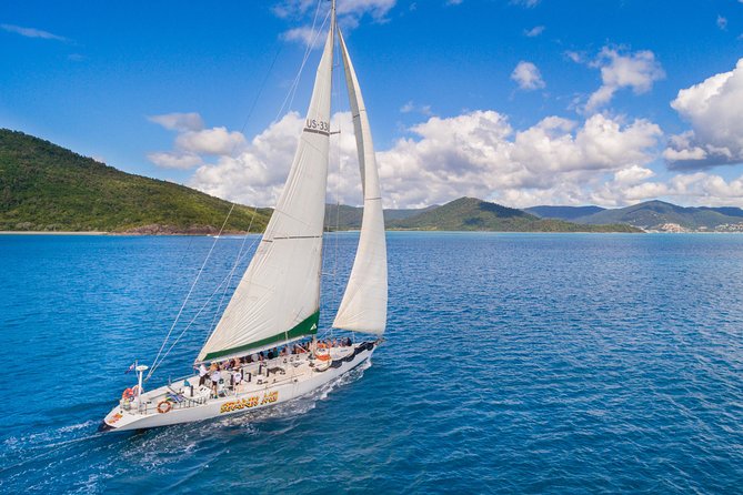 2-Night Whitsundays Sailing Cruise incl. Whitehaven Beach & Great Barrier Reef - Starting at Coral Sea Marina in Airlie Beach