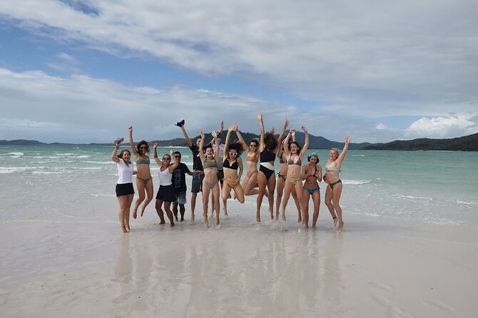 2-Night Whitsundays Sailing Cruise incl. Whitehaven Beach & Great Barrier Reef - Sleeping below deck for two nights