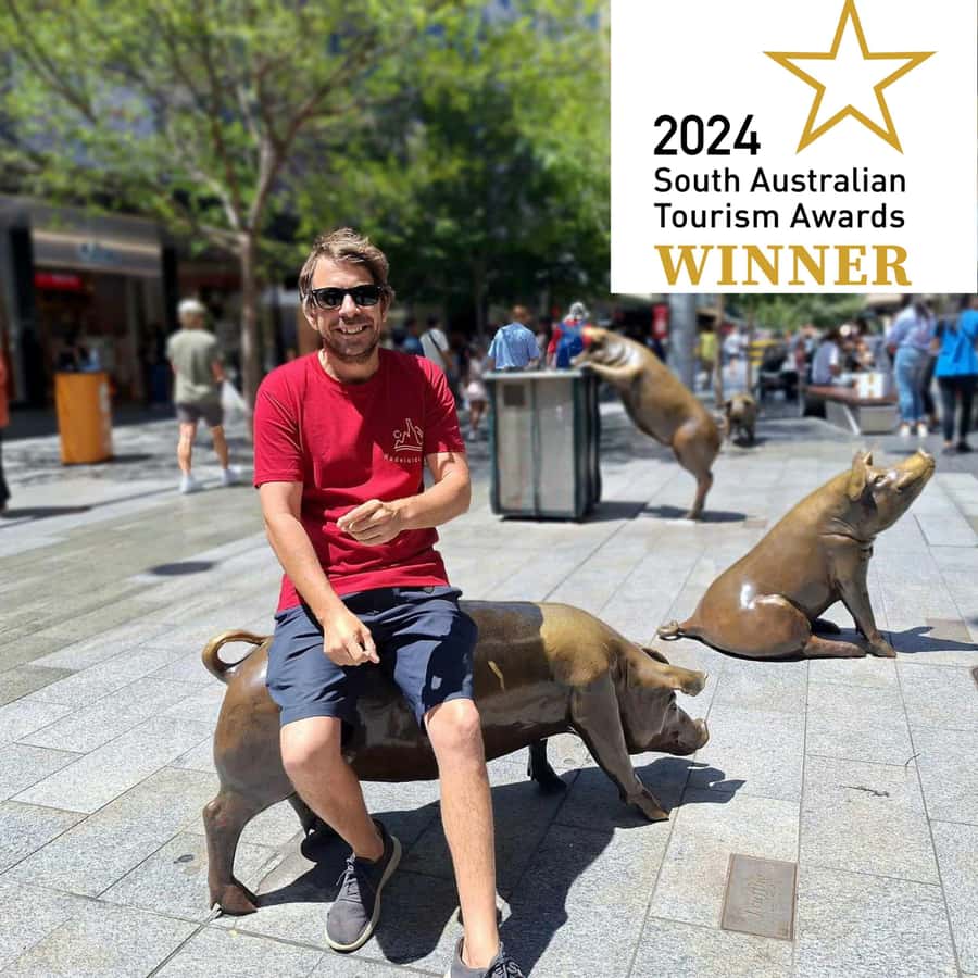Adelaide: Guided Ultimate Walking Tour with Drink and Snack - Starting at Pirie Street and finding the city’s shape