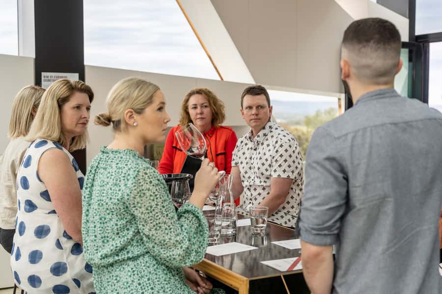 Adelaide: McLaren Vale & The Cube Day Trip - The morning ride from Adelaide
