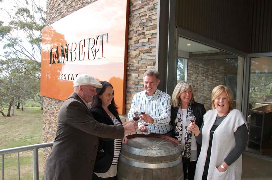 Adelaide: Small Group Tour of Barossa, Wineries with Lunch - Pindarie: a warm start with wine and morning tea