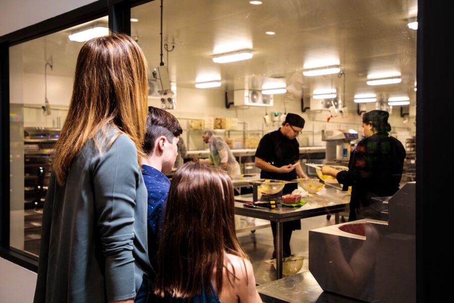 Adelaide: Small Group Tour of Barossa, Wineries with Lunch - Tanunda: 45 minutes to explore the Barossa’s main street
