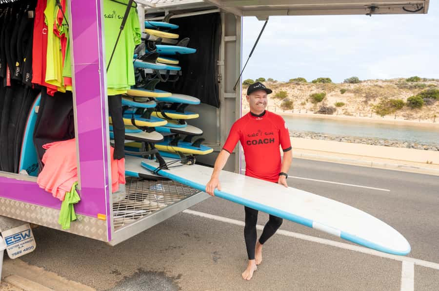 Adelaide: Surfing Lesson at Middleton Beach with Equipment - Your first 20 minutes: beach instruction and equipment fitting