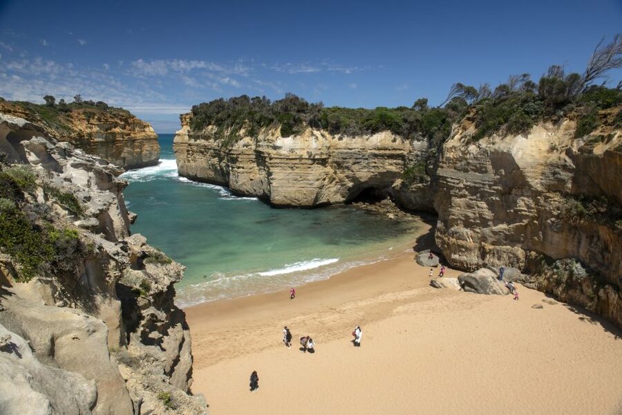 Adelaide to Melbourne: 3-Day Ultimate Overland Journey - The walking, weather, and packing reality