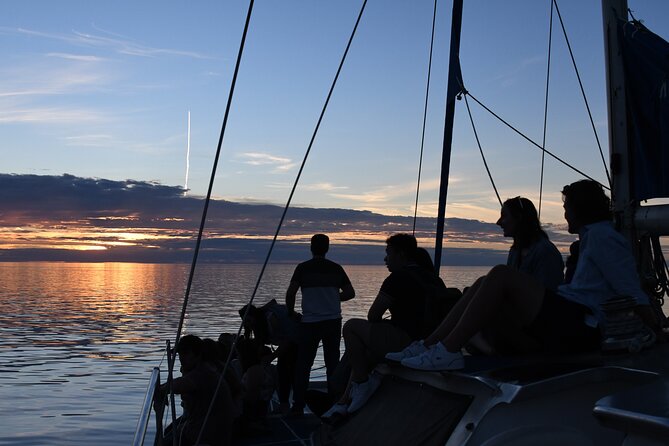 Adelaide Twilight Cruise from Glenelg - Friendly crew and small touches that matter