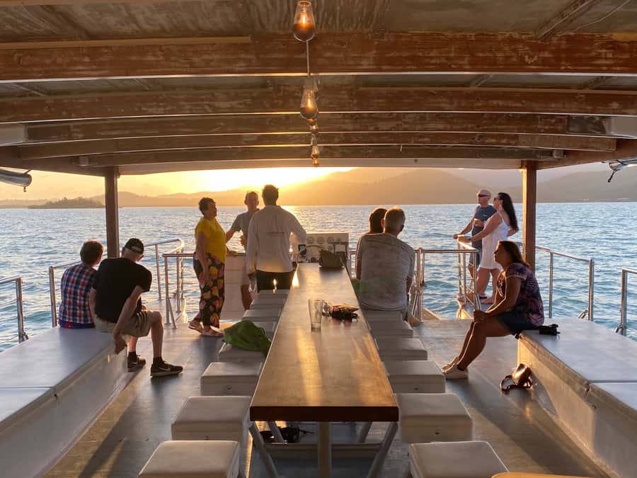 Airlie Beach: 2-Hour Sunset Cruise with Sparkling Wine - Who should book this Airlie Beach sunset cruise?