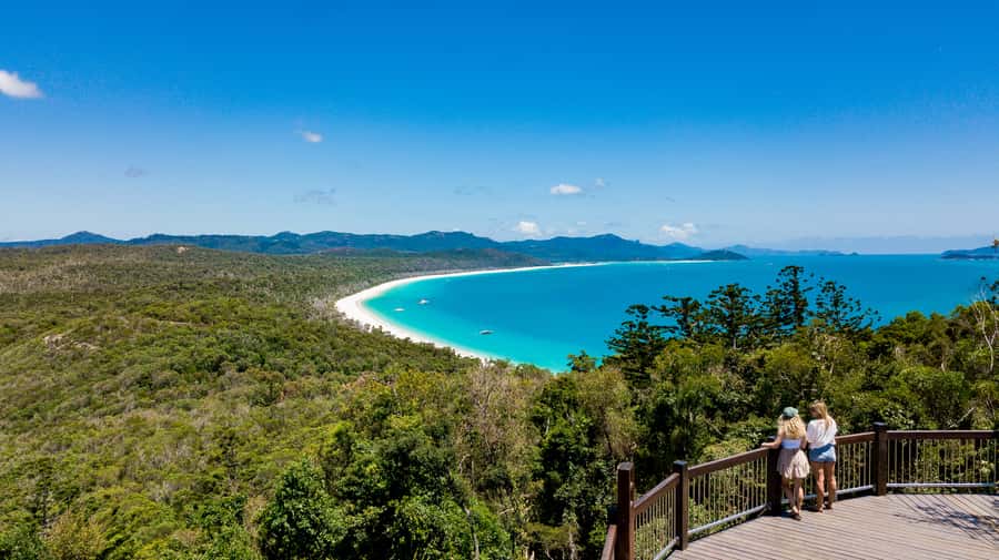 Airlie Beach: Whitehaven Beach Day Tour with Snorkel Option - Safety and the feel of the crew