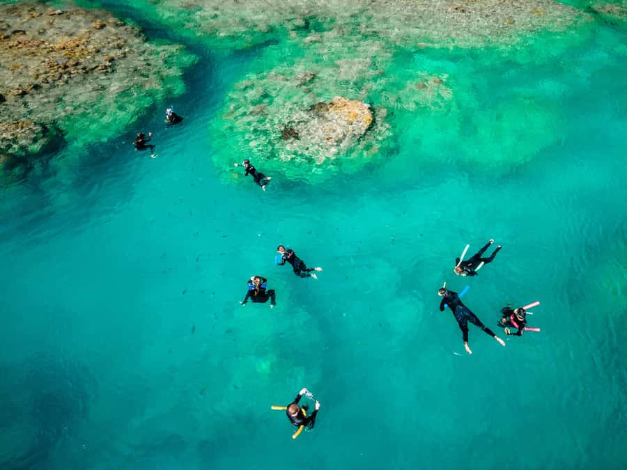 Airlie Beach: Whitsunday Islands 2-Day Sailing Tour - Sailing through the Whitsundays