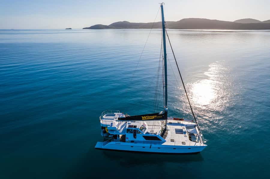 Airlie Beach: Whitsunday Islands Sailing, SUP & Snorkel Tour - Meeting at Coral Sea Marina at 8:50am