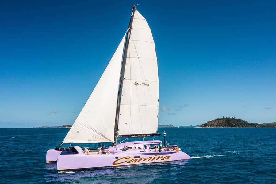 Airlie Beach: Whitsundays Full-Day Camira Sailing Adventure - Whitehaven Beach and its startling white sand