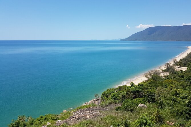 Airport Transfers between Cairns Airport and Cairns City - Price and value at $16.50
