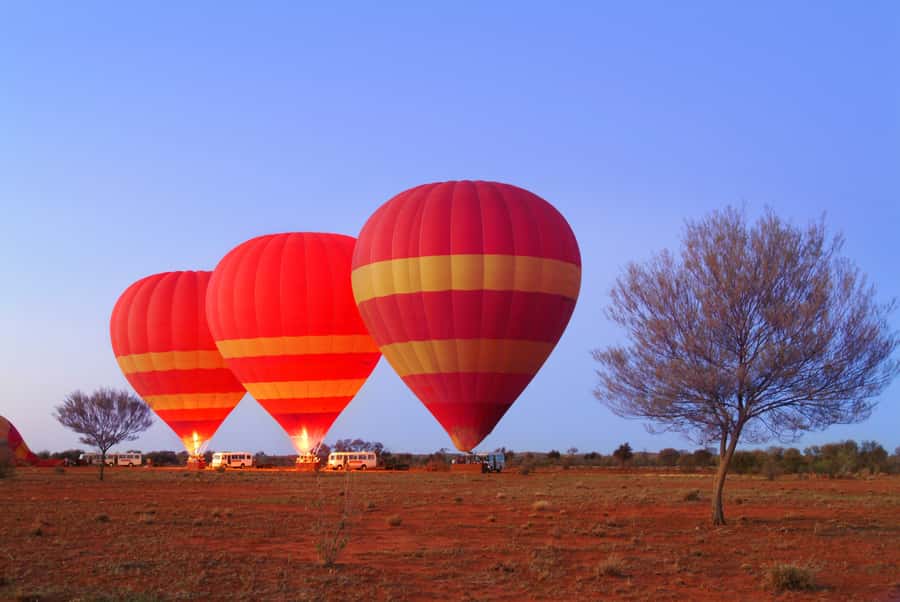 Alice Springs: Early Morning Hot Air Balloon Flight - The pre-dawn pickup from Alice Springs