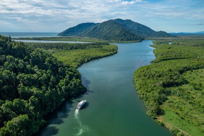 All Inclusive Day Tour to Frankland Islands Great Barrier Reef - Landing on Normanby Island