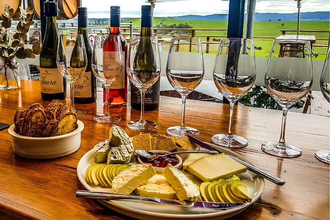 Amazing Yarra Valley Wine Tour + Chocolate, Farm Fresh, Gin - Meeting in central Melbourne at 8:45am