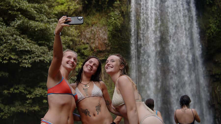 Atherton Tablelands: Lakes, Waterfalls, Rainforest Day Tour - What the $119 price really buys