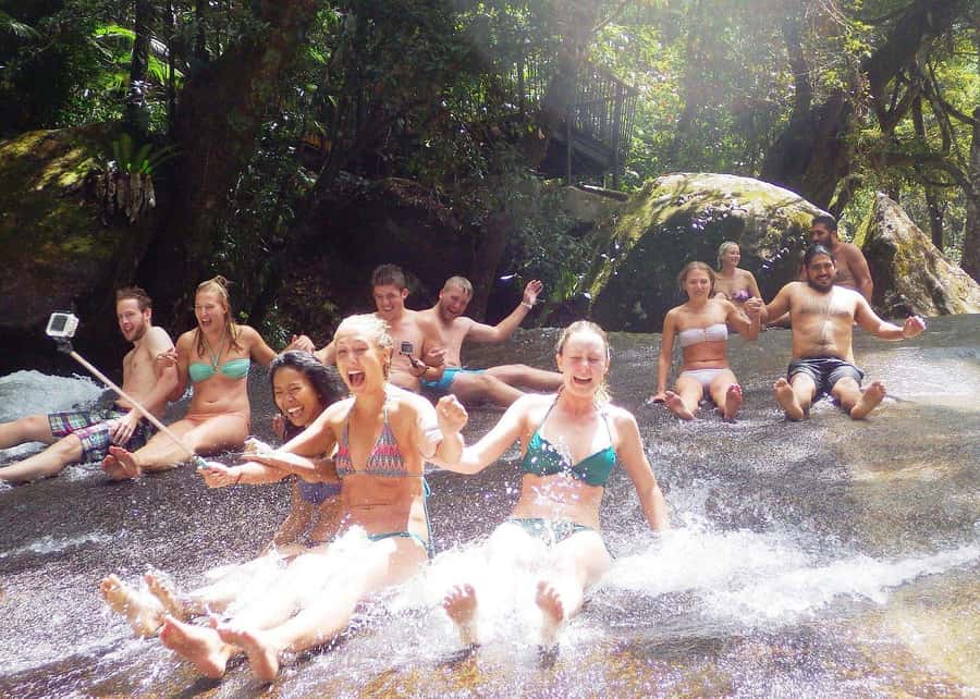 Atherton Tablelands: Lakes, Waterfalls, Rainforest Day Tour - Lunch gives you a proper break