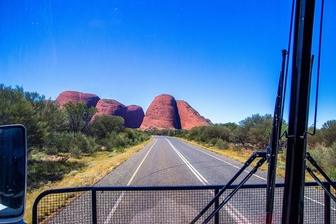 Ayers Rock Day Trip from Alice Springs Including BBQ Dinner - The Cultural Centre gives Uluru its proper context