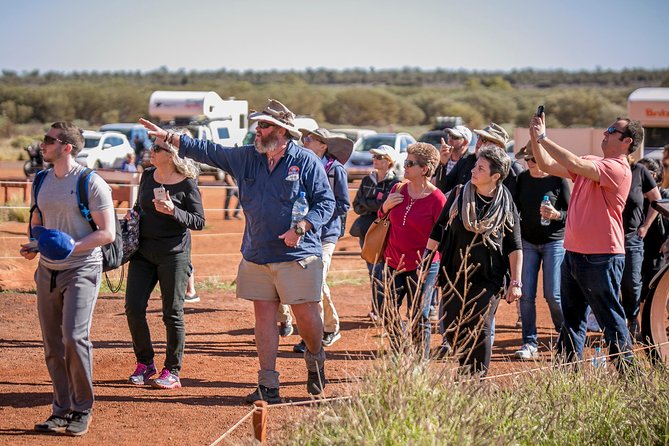 Ayers Rock Day Trip from Alice Springs Including BBQ Dinner - An early Alice Springs pickup and a five-hour road story