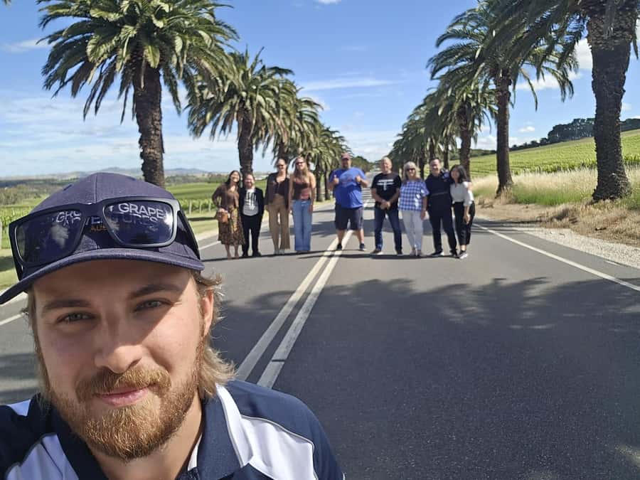 Barossa: Enjoy Wine, Lunch, Brewery, Chocolate & Wildlife - The Whispering Wall’s acoustic trick