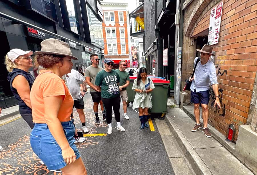 Best of Brisbane Walking Tour | Small Group & snack - Old Government House and a taste of Queensland