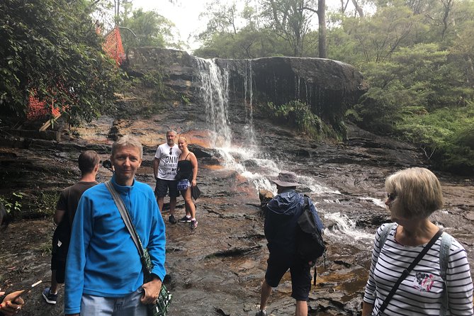 Blue Mountains Day Tour Including Parramatta River Cruise - Katoomba and the Three Sisters bring the classic Blue Mountains view