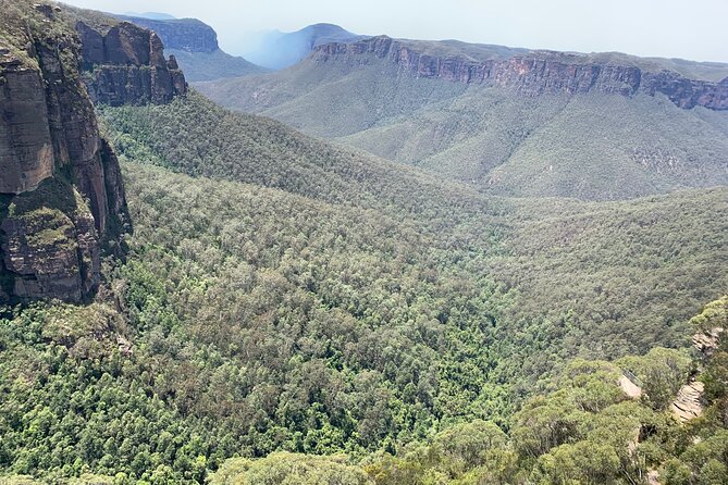 Blue Mountains Private Tour From Sydney, & Featherdale Aussie Animal Park Option - Lincoln’s Rock and the first great valley view