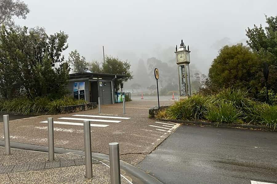 Blue Mountains: Private Tour with Wildlife and River Cruise - Pickup from Sydney and the long ride west