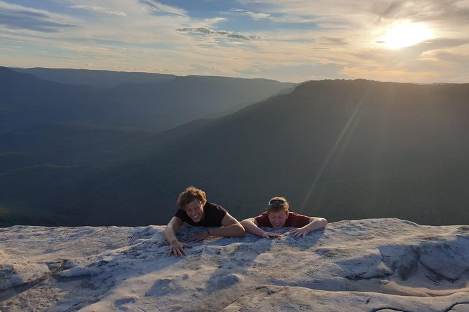 Blue Mountains Small Group Tour with Waterfall Walk & Fresh Lunch - Minibus Travel and Group Size
