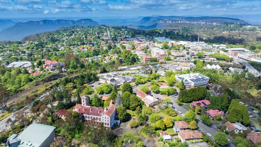 Blue Mountains Tour with Scenic World, Zoo&Bilingual Driver - The optional river cruise back to Sydney