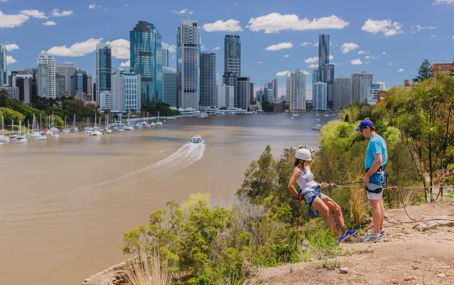 Brisbane: Abseiling at Kangaroo Point Cliffs - Why Kangaroo Point makes a good abseiling setting