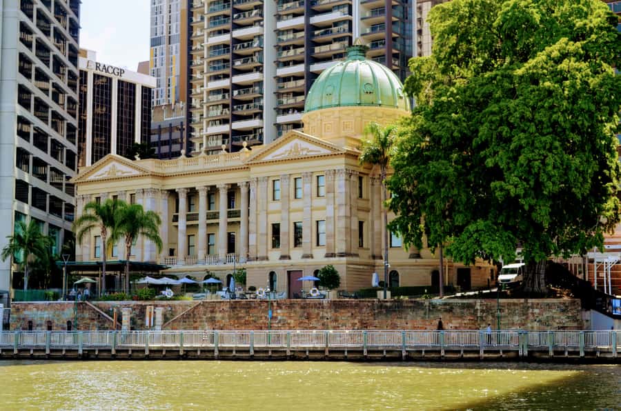Brisbane: Midday 1.5-Hour Sightseeing Cruise 12.30pm-2.00pm - Starting at South Bank’s Cultural Centre pontoon