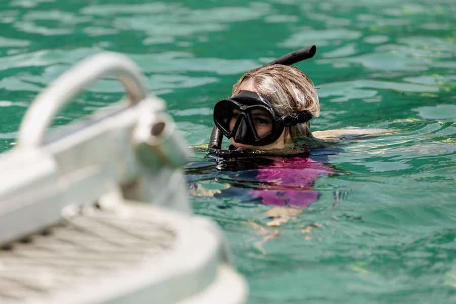 Brisbane: Moreton Island all inclusive Snorkeling Tour - How the eight-hour schedule feels