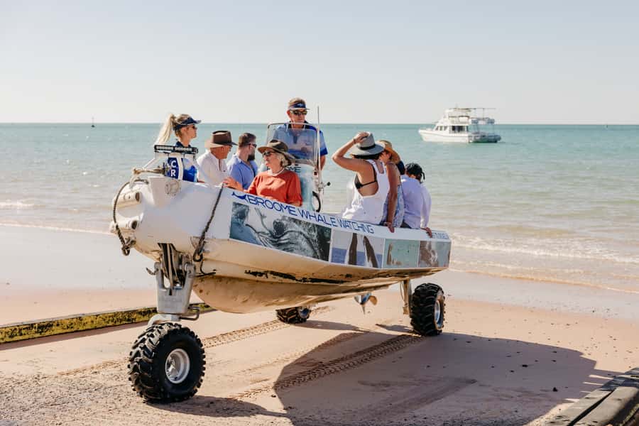 Broome: Snubfin Dolphin Cruises - The guide’s role and the value of the commentary