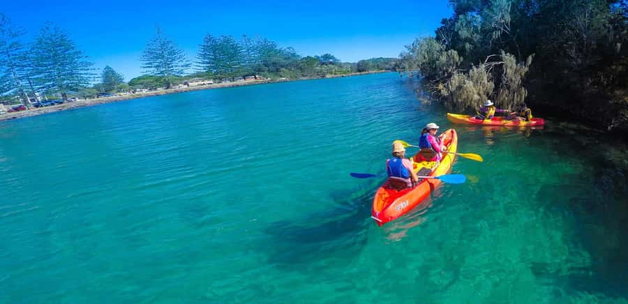 Byron Bay: Brunswick River Scenic Kayak Tour - Finding the Scout Hall in Brunswick Heads