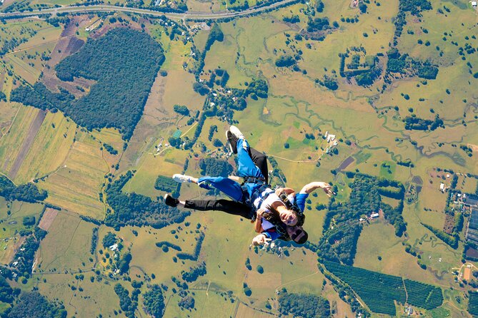 Byron Bay: Tandem Skydive Experience - From check-in to the aircraft