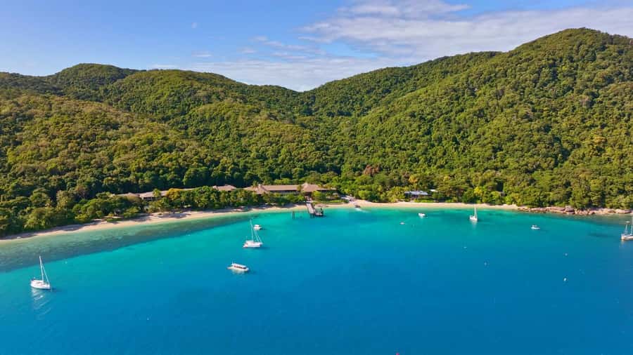 Cairns: 2-Day Great Barrier Reef and Fitzroy Island Tour - Should you book the Great Barrier Reef and Fitzroy Island tour?