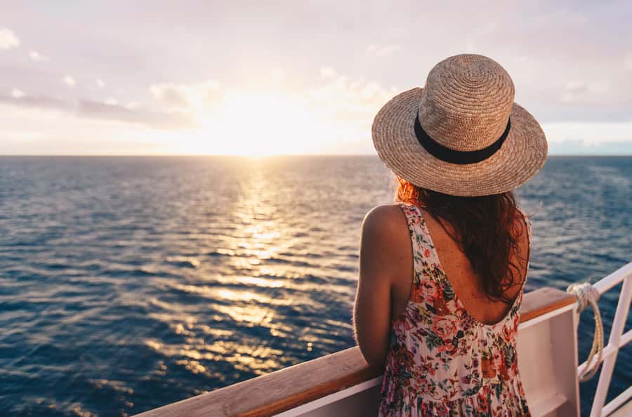 Cairns: Great Barrier Reef Overnight Snorkelling Boat Trip - Tuition and guided snorkelling