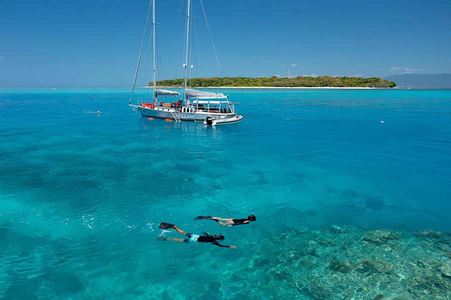 Cairns: Green Island & Great Barrier Reef Sailing Tour - Afternoon snorkeling and the quiet sail back