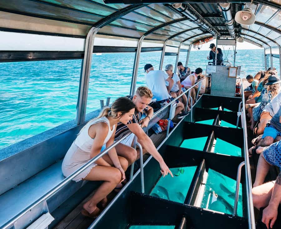 Cairns: Green Island, Snorkelling and Glass-Bottom Boat - Getting from Cairns to Green Island