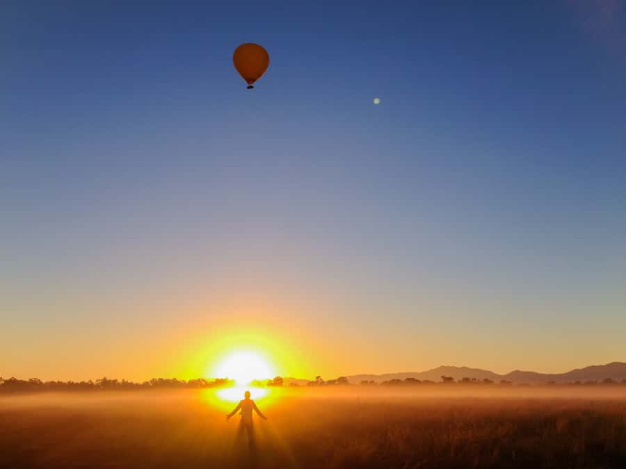Cairns: Hot Air Balloon Flight with Transfers - Floating above the Atherton Tablelands
