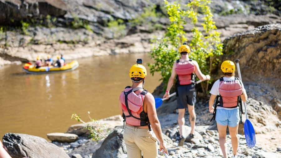 Cairns: Raging Thunder Barron Gorge River Rafting Trip - What to bring for a better afternoon