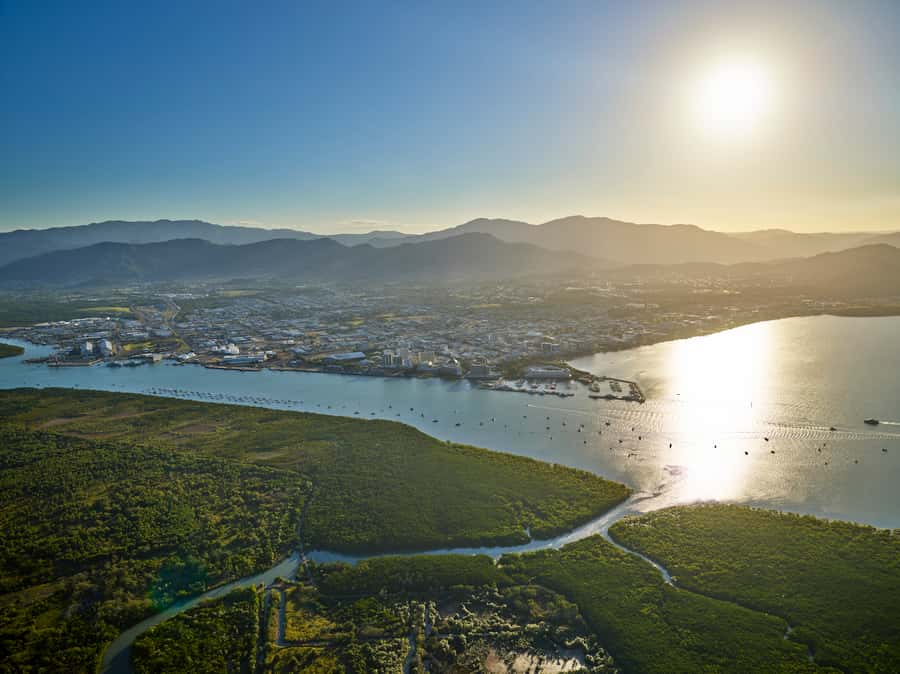 Cairns: Sightseeing River Boat Safari with Soft Drinks - Steve’s stories make the ride personal