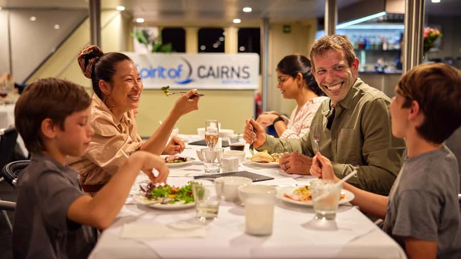 Cairns: Spirit of Cairns Dinner Cruise - Should you book the Spirit of Cairns?