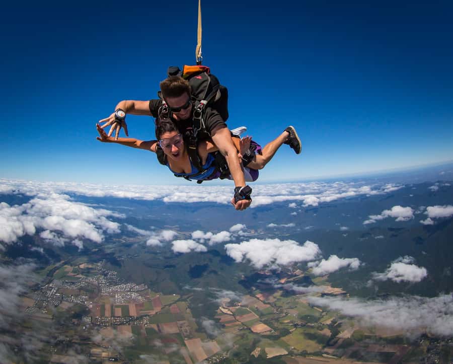 Cairns: Tandem Skydive Experience - Why this Cairns jump is easy to fit into a busy trip