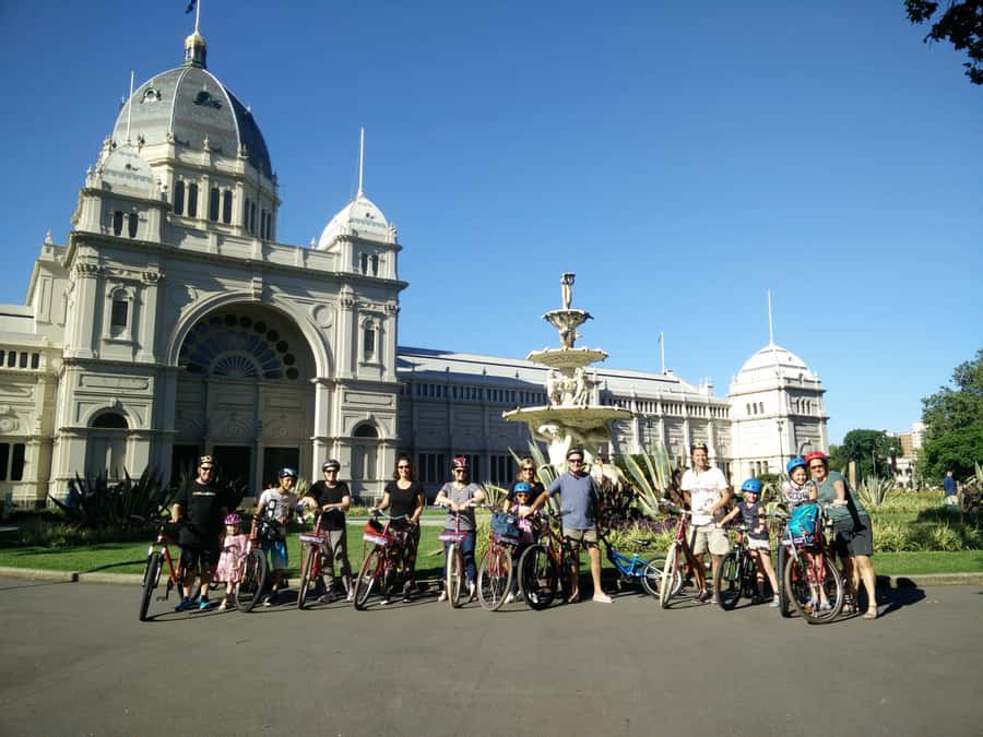 Classic Melbourne Bike tour - Starting with Melbourne’s city story
