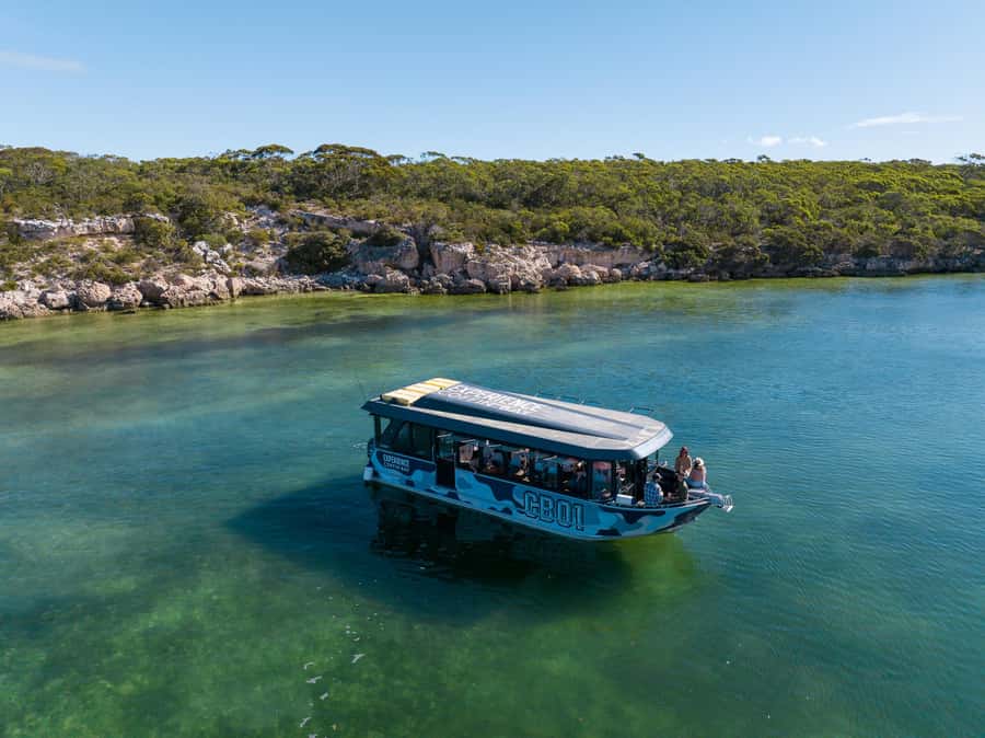 Coffin Bay: Short and Sweet Oyster Farm Tour - The 15-minute cruise out to the farm