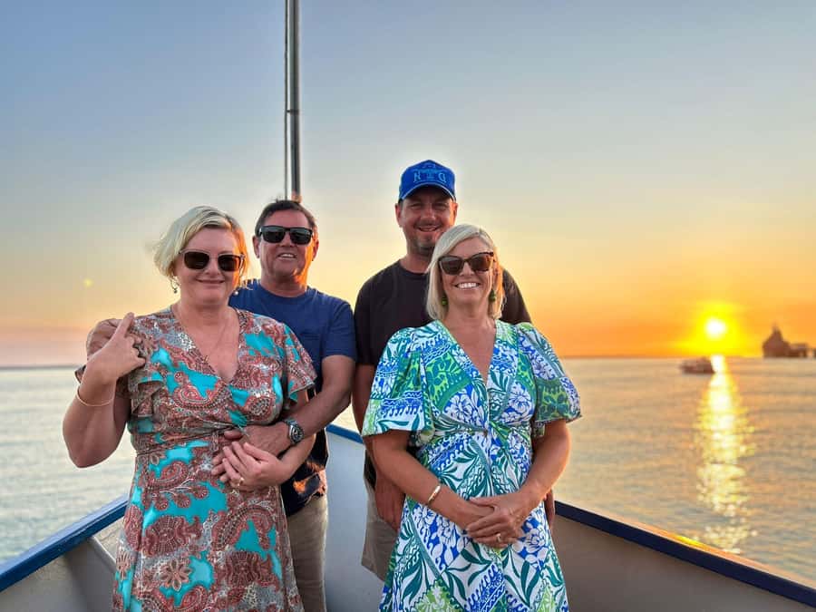 Darwin: Cape Adieu Sunset Cruise with 4-Course Dinner - Small tasters bring Northern Territory flavour