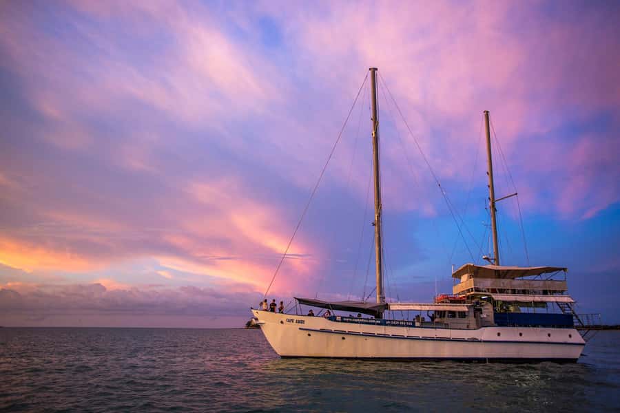 Darwin: Cape Adieu Sunset Cruise with 4-Course Dinner - The harbour view is the real opening act